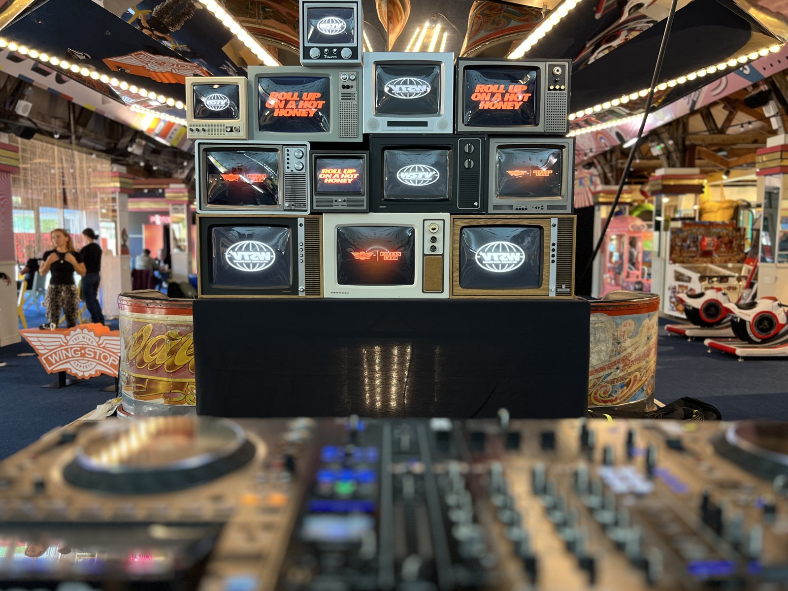Working Retro Television Wall to Rent