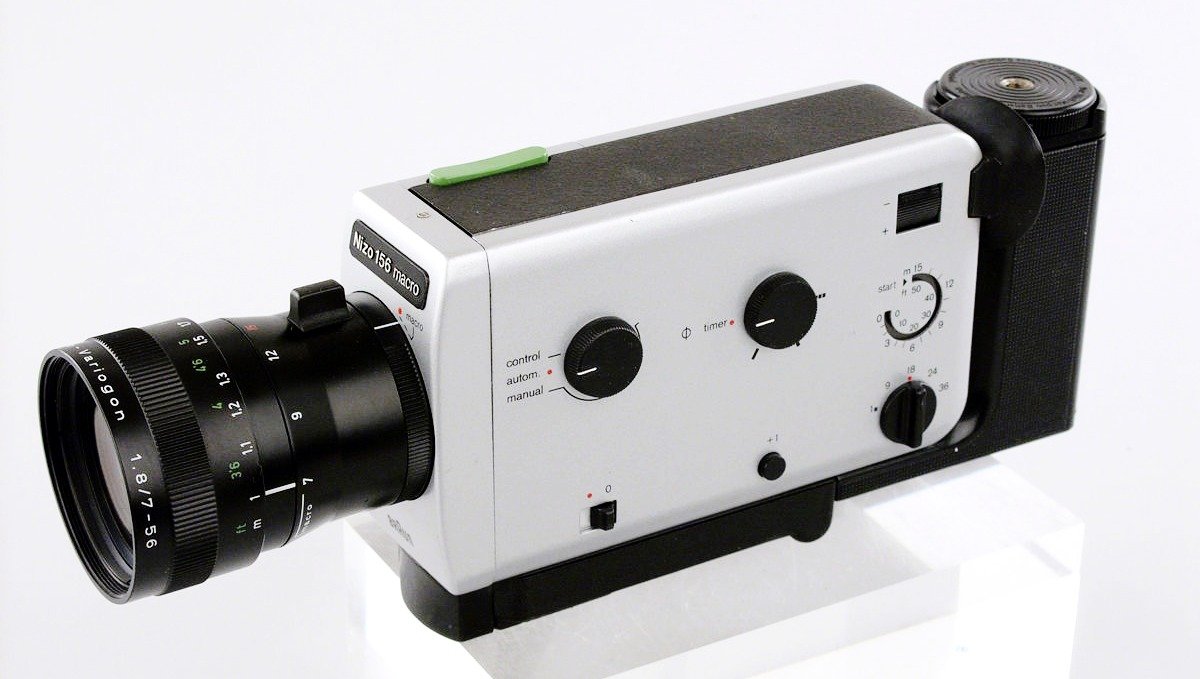 VINTAGE SUPER 8MM CAMERA HIRE