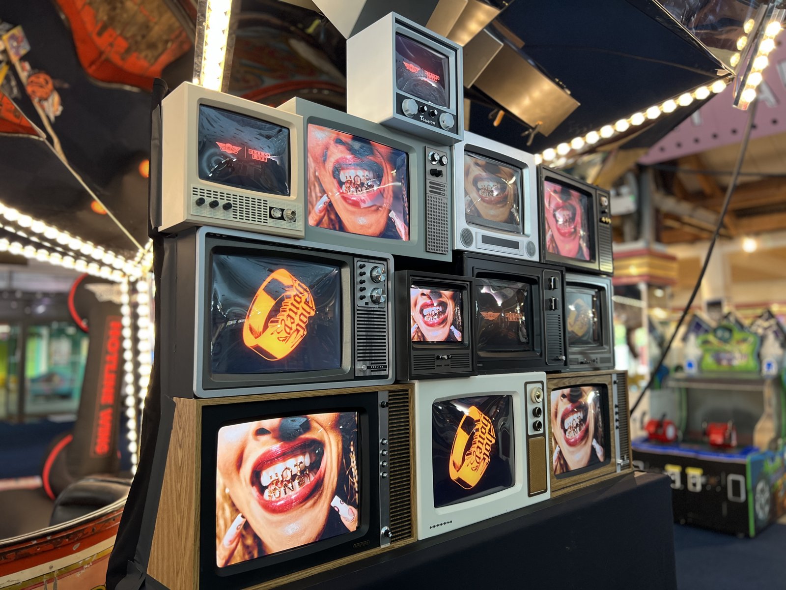 Vintage TV Stack installation to Hire